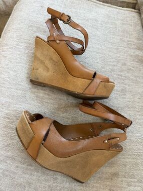 Progetto tan leather strappy wedge sandals. Size 8